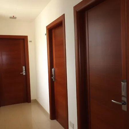 Vienna 3*