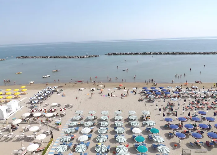 Vienna 호텔 San Mauro Mare